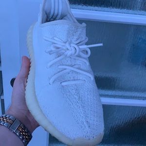 YEEZY CREAM 350